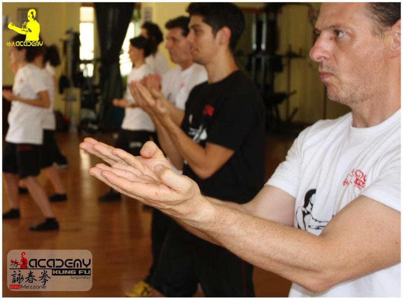 Kung Fu Italia Caserta Frosinone Foggia wing chun ving tjun arti marziali sanda tai chi difesa personale Sifu Mezzone (1)